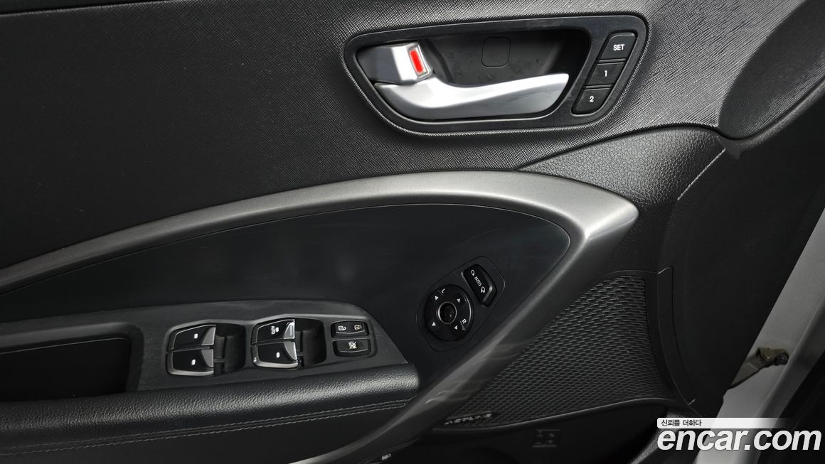 Hyundai Santafe 2015