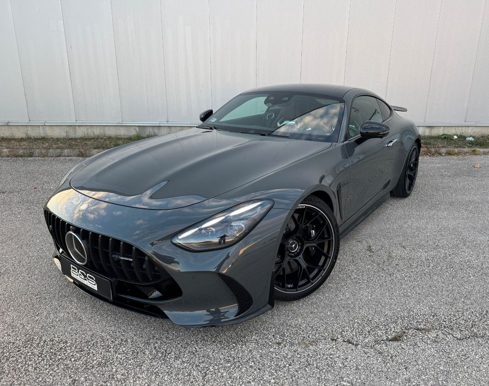 Mercedes-Benz AMG GT 2025