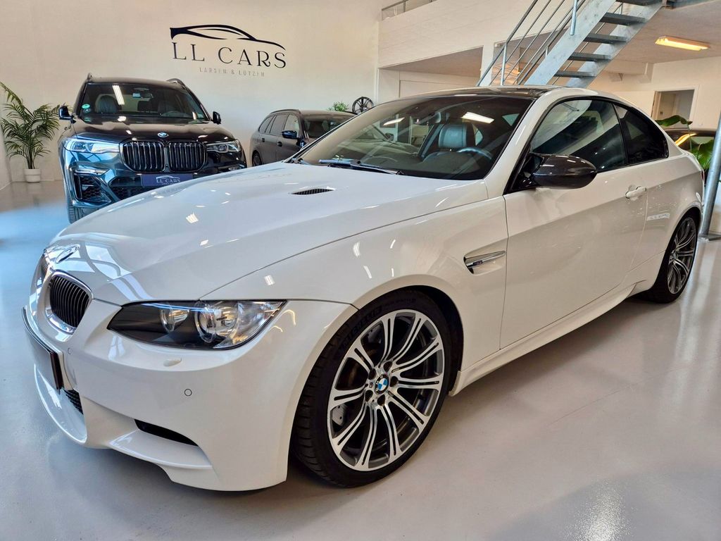 BMW M3 2009