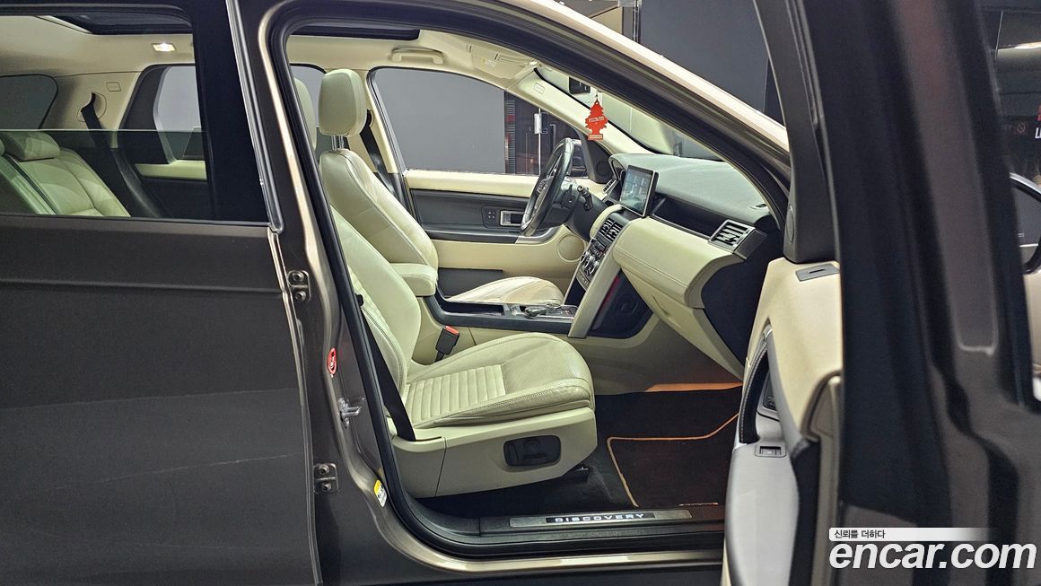 Land Rover Discovery Sport 2016