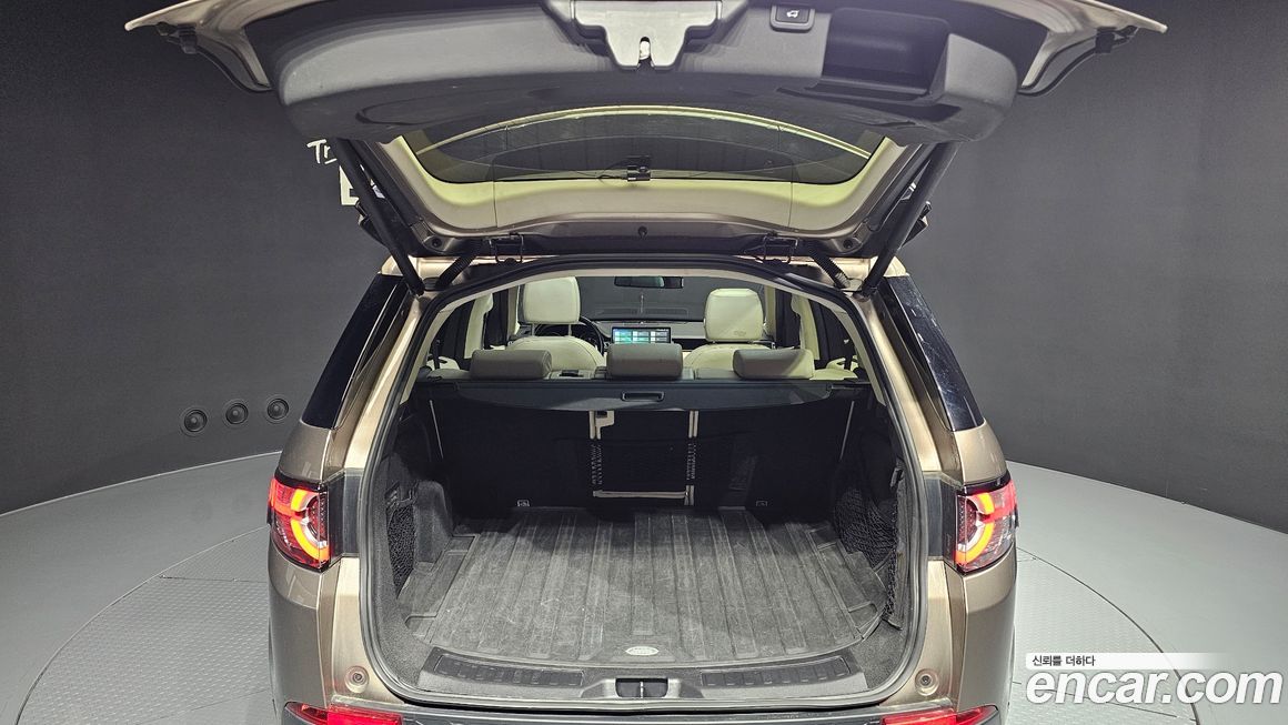 Land Rover Discovery Sport 2016