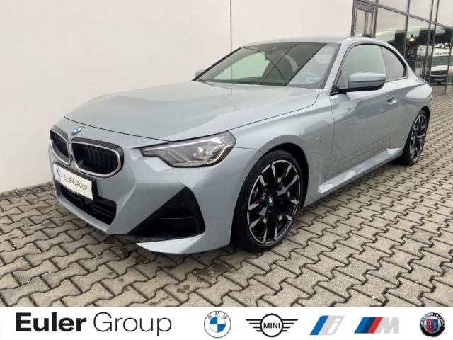BMW 230 2025