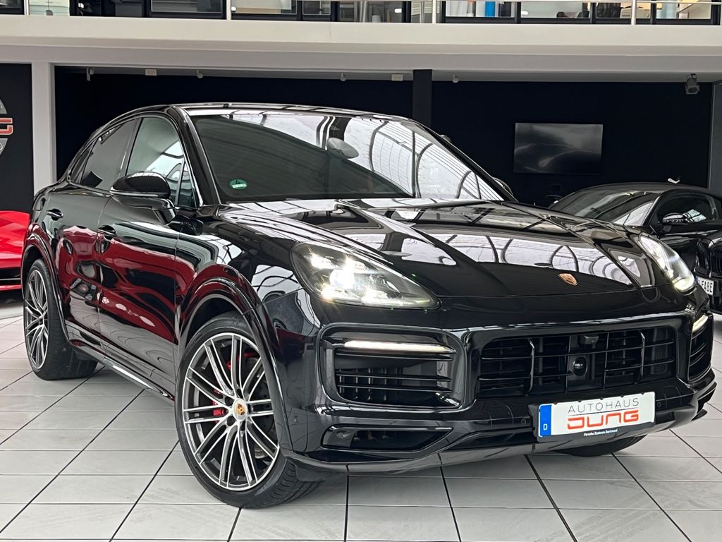 Porsche Cayenne 2022