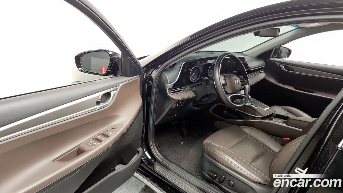 Hyundai Grandeur 2021