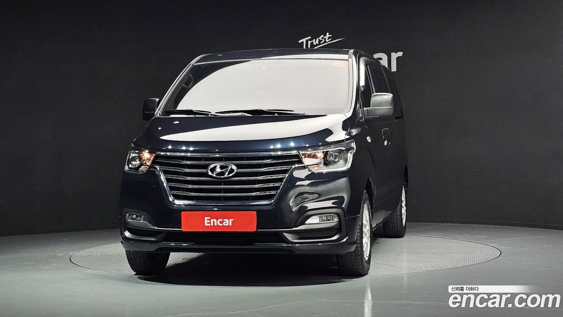 Hyundai Starex 2021