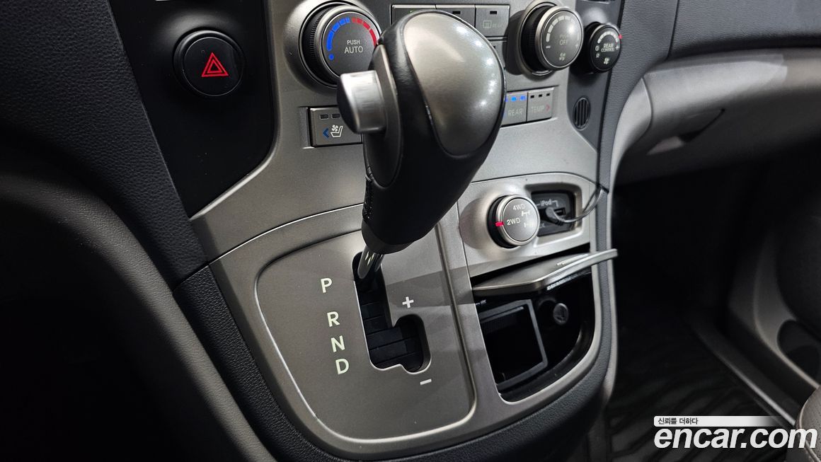 Hyundai Starex 2015