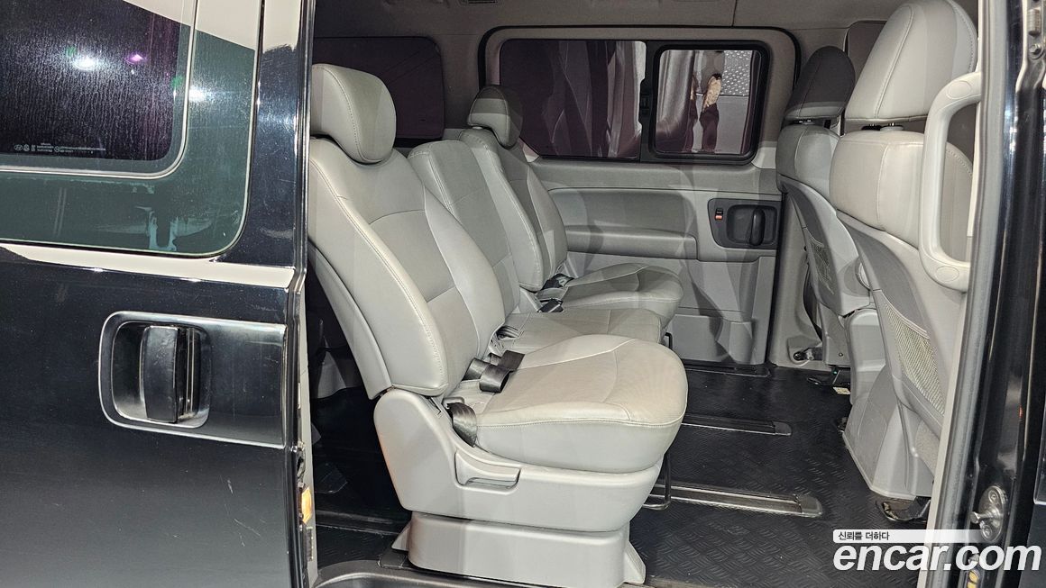 Hyundai Starex 2015