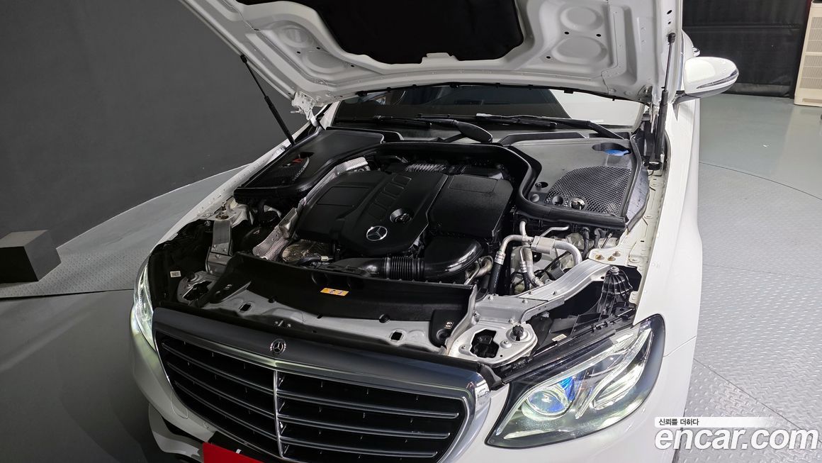 Mercedes-Benz E-Class 2020