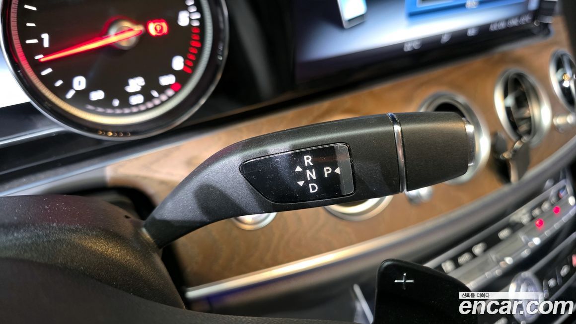 Mercedes-Benz E-Class 2020