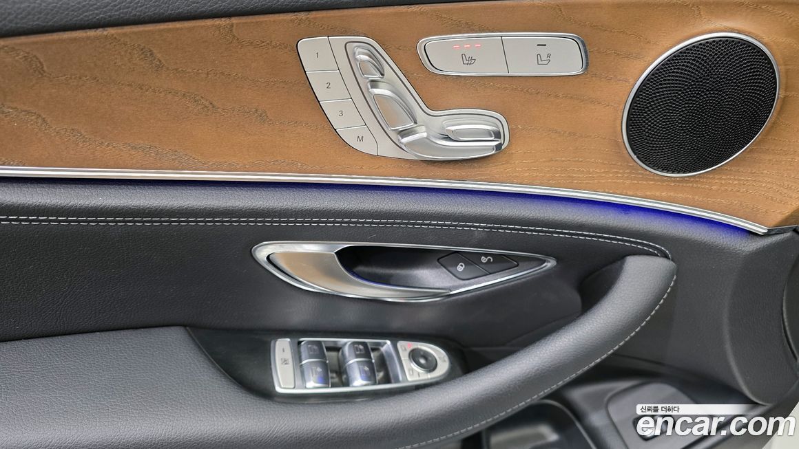 Mercedes-Benz E-Class 2020