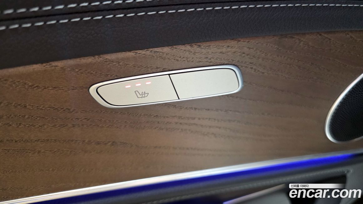 Mercedes-Benz E-Class 2020