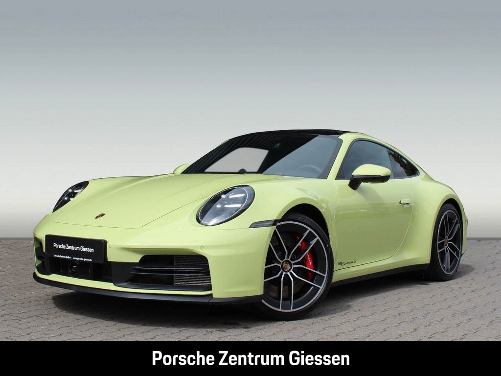 Porsche 992 2025