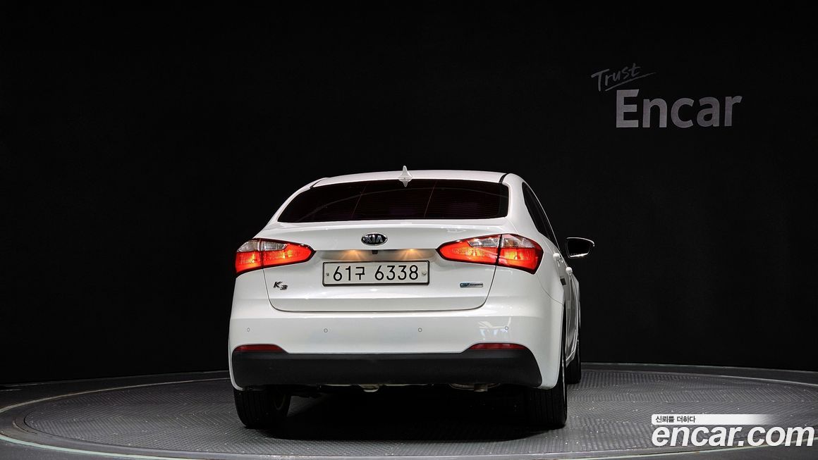 Kia K3 2015
