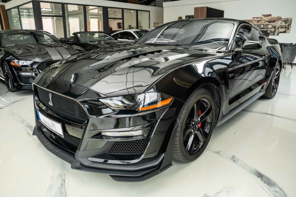 Ford Mustang 2021