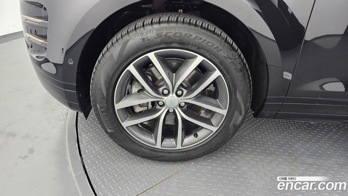 Land Rover Range Rover Evoque 2025