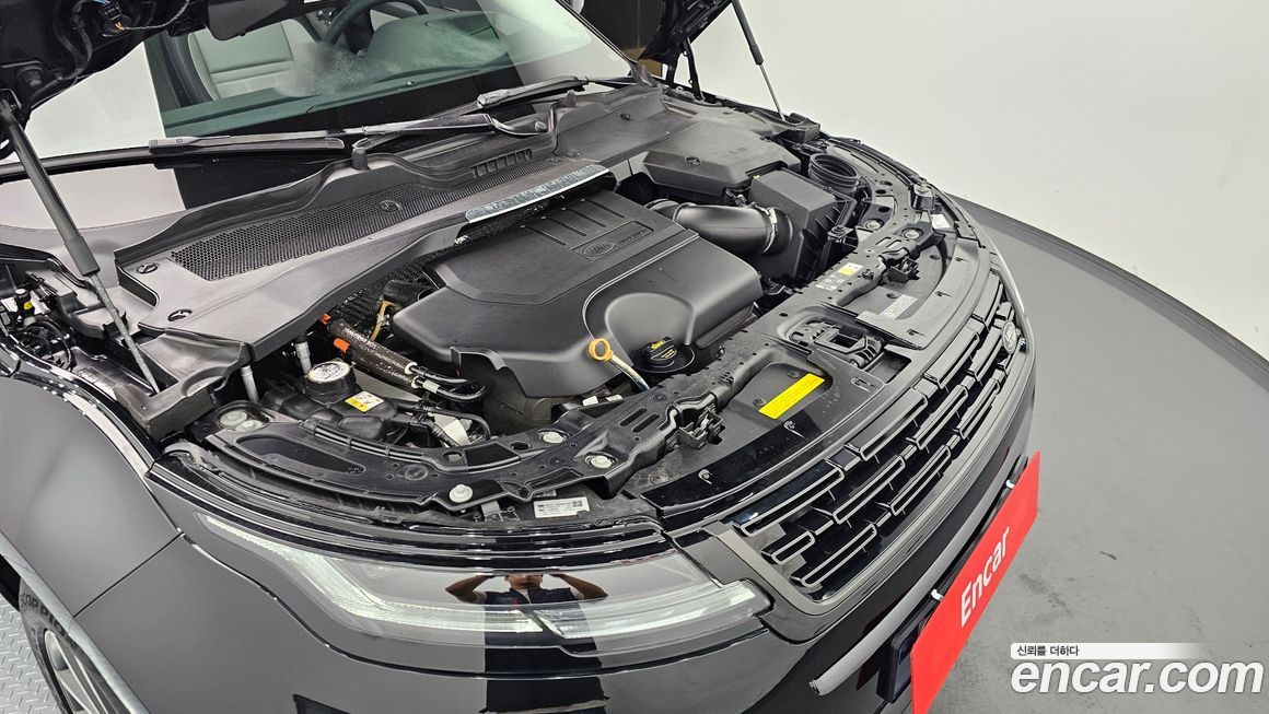 Land Rover Range Rover Evoque 2025