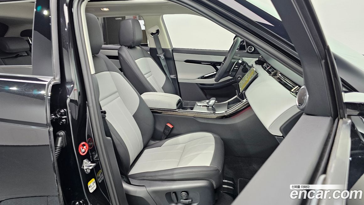 Land Rover Range Rover Evoque 2025