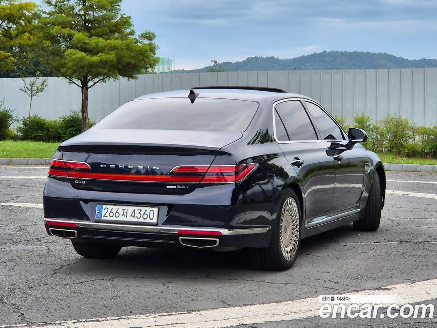 Genesis G90 2020