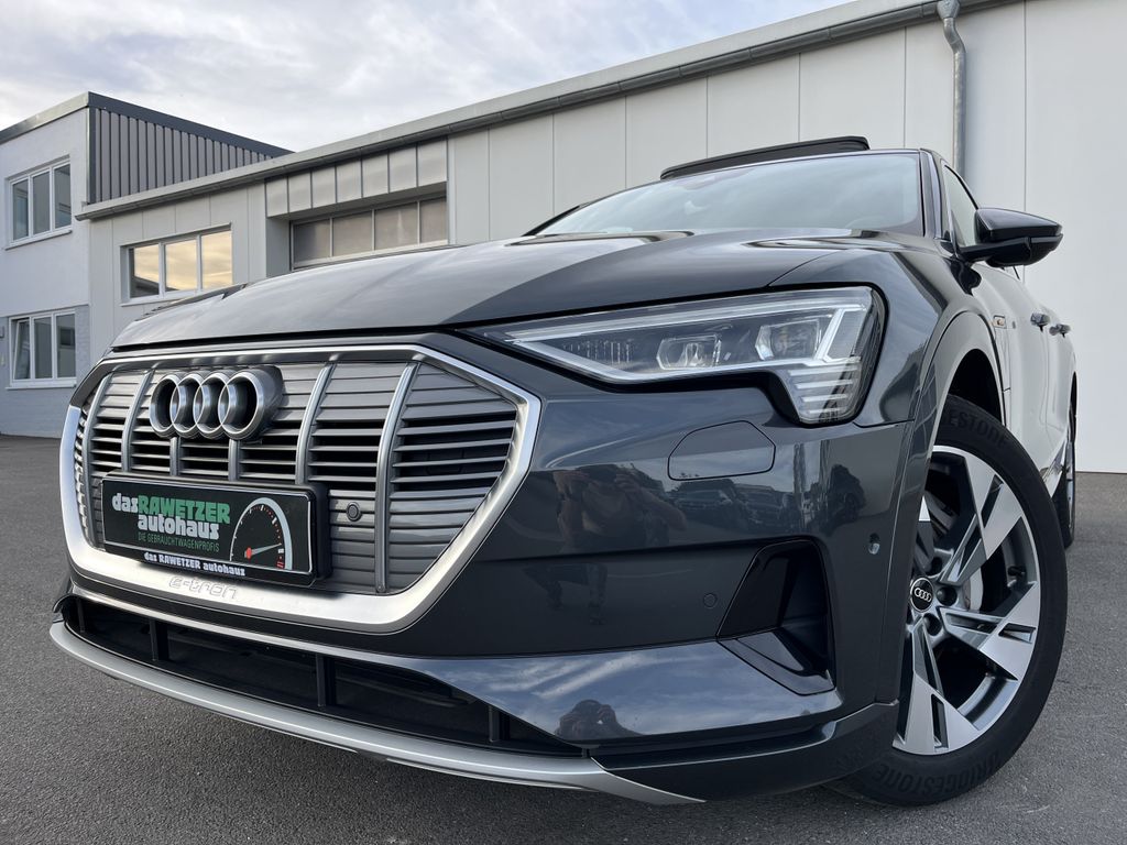 Audi e-tron 2022