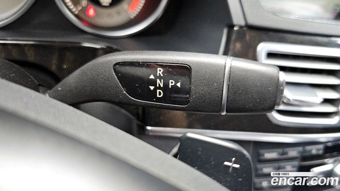 Mercedes-Benz E-Class 2014