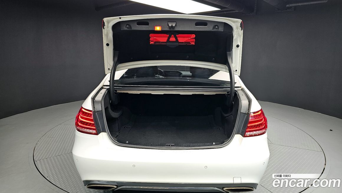 Mercedes-Benz E-Class 2014