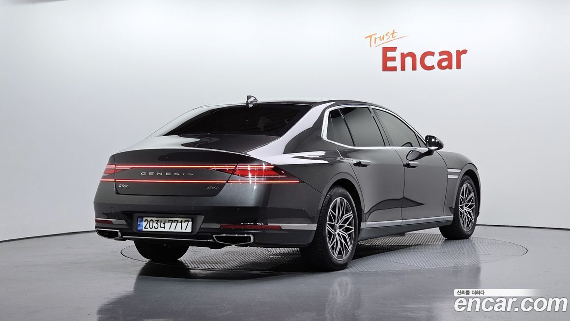 Genesis G90 2023
