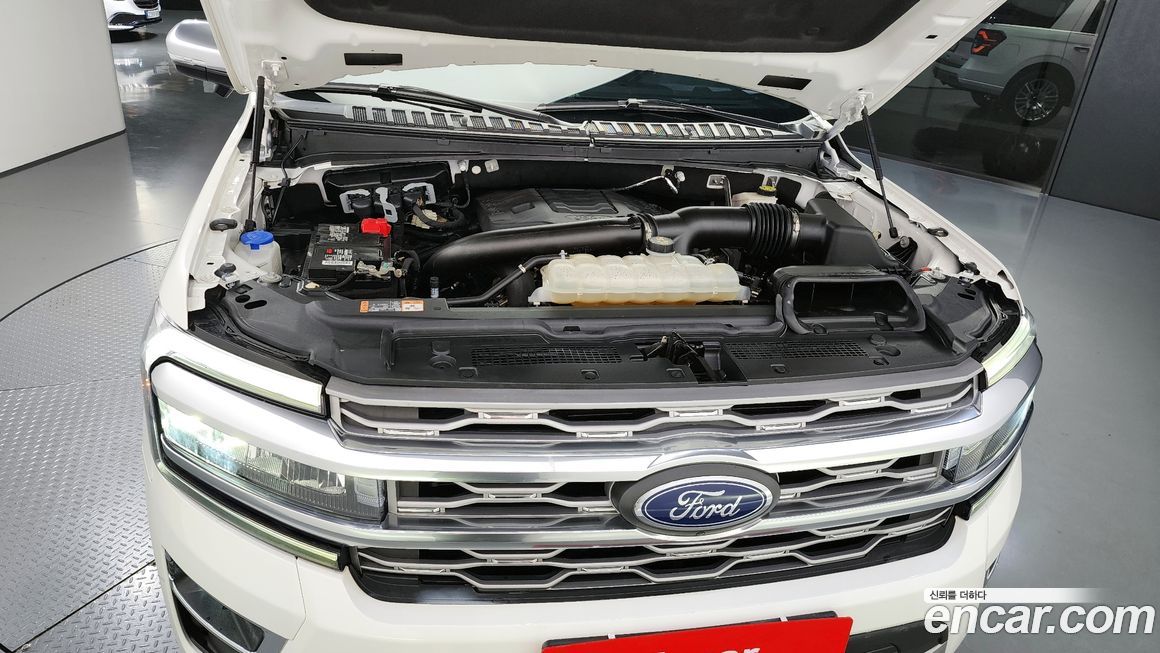 Ford Expedition 2021