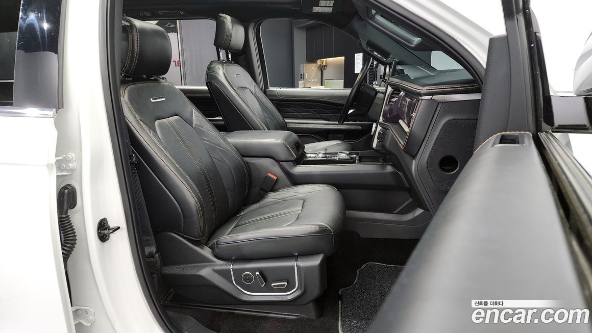 Ford Expedition 2021