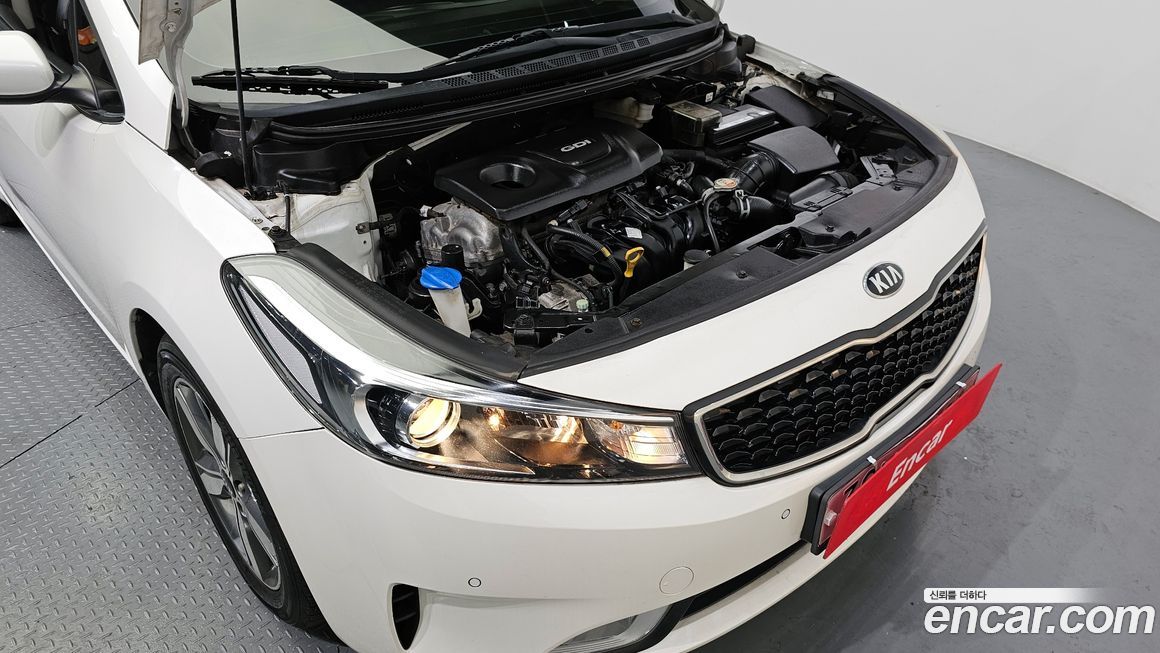 Kia K3 2016