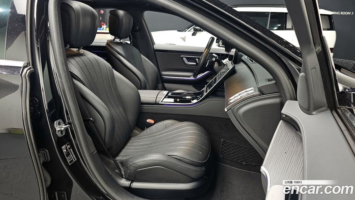 Mercedes-Benz S-Class 2022