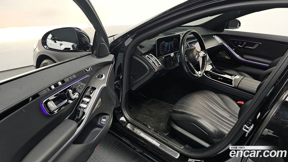 Mercedes-Benz S-Class 2022