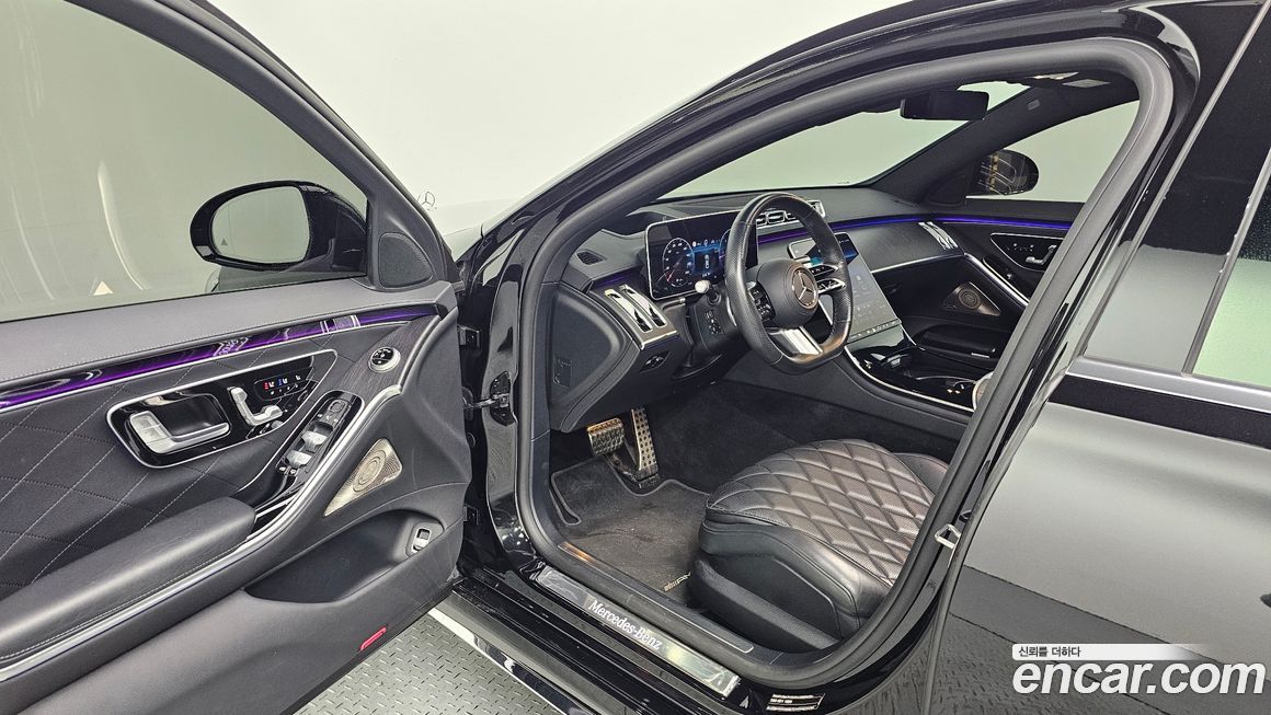 Mercedes-Benz S-Class 2023