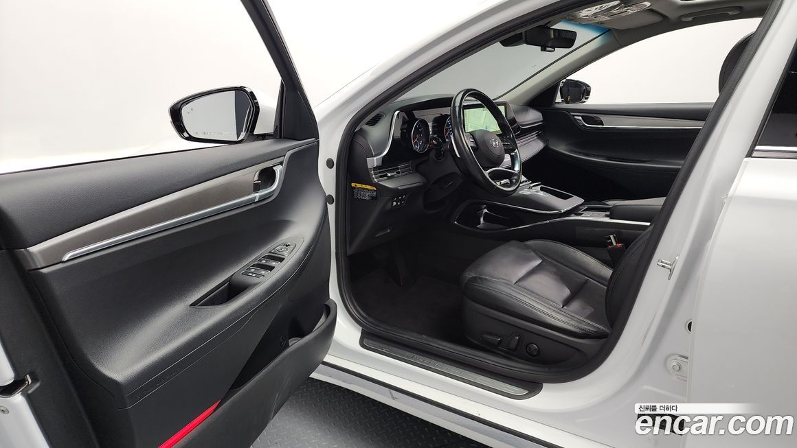 Hyundai Grandeur 2020