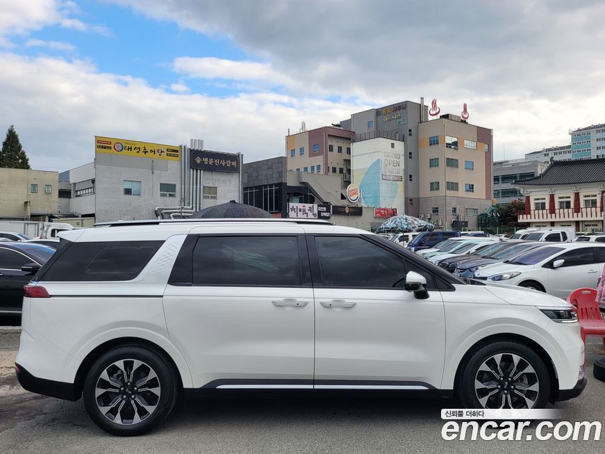 Kia Canival 2021