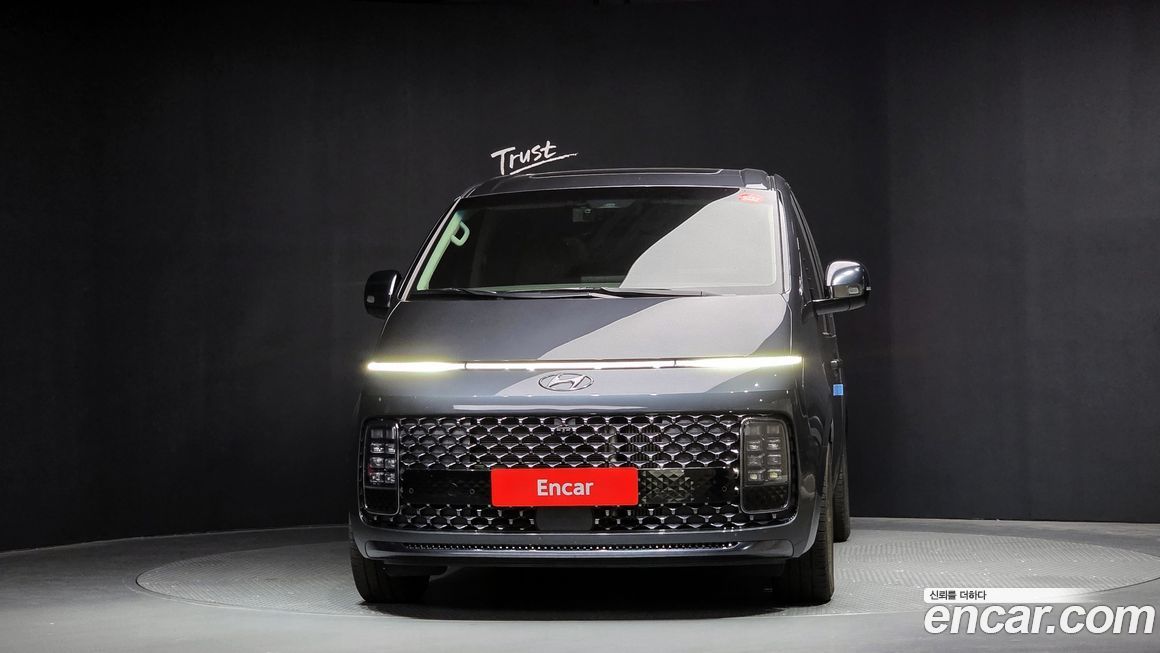 Hyundai Staria 2022