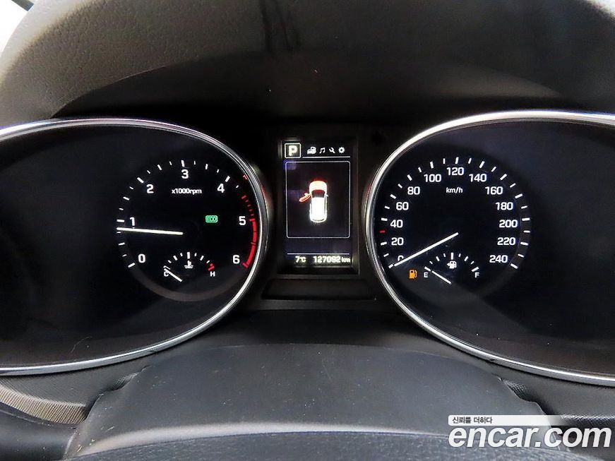 Hyundai Santafe 2016