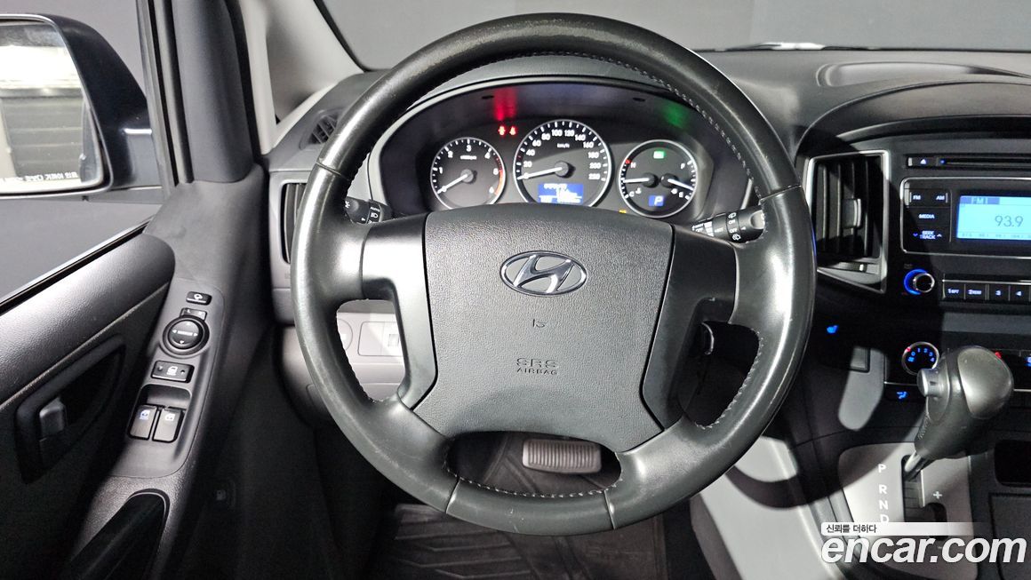 Hyundai Starex 2019