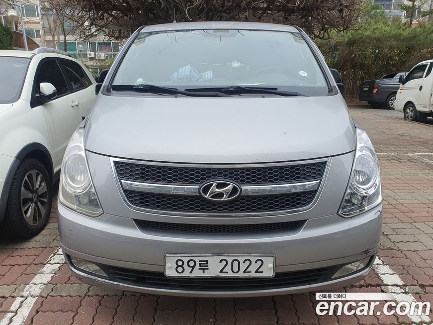 Hyundai Starex 2011