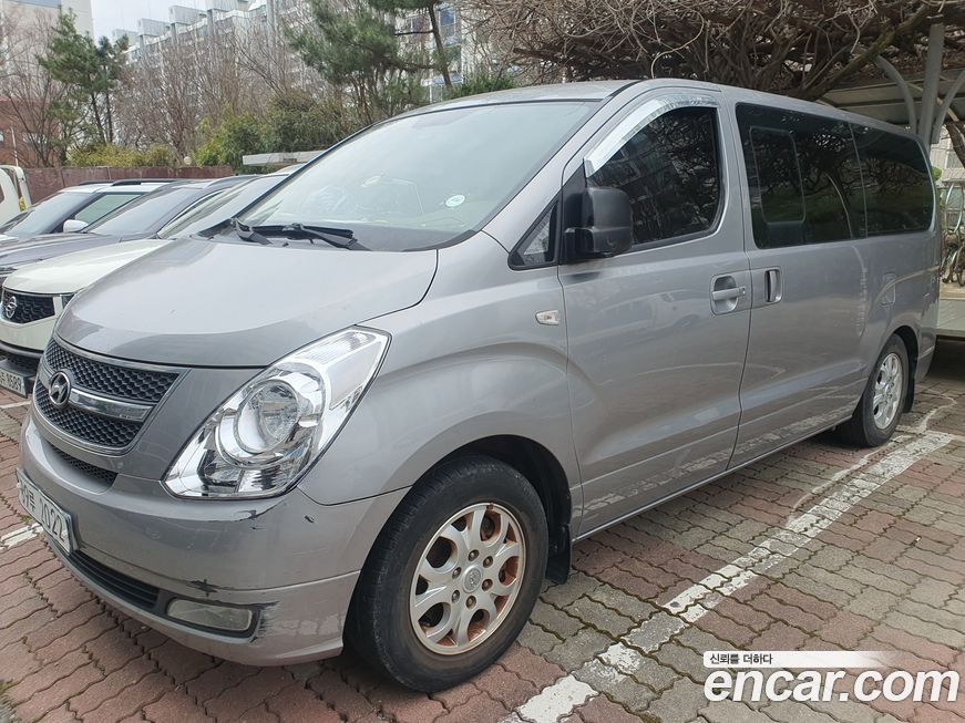 Hyundai Starex 2011