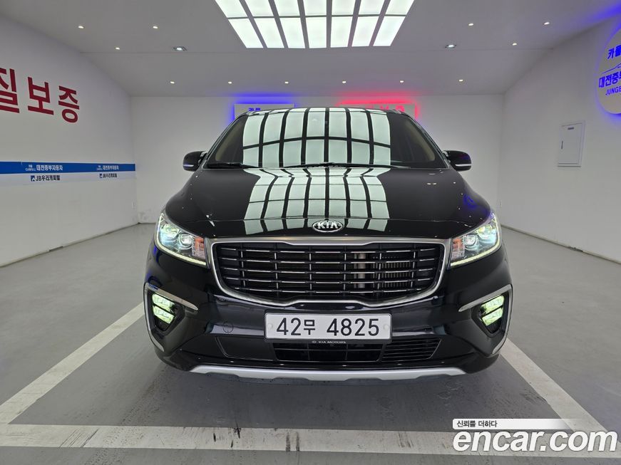 Kia Canival 2019