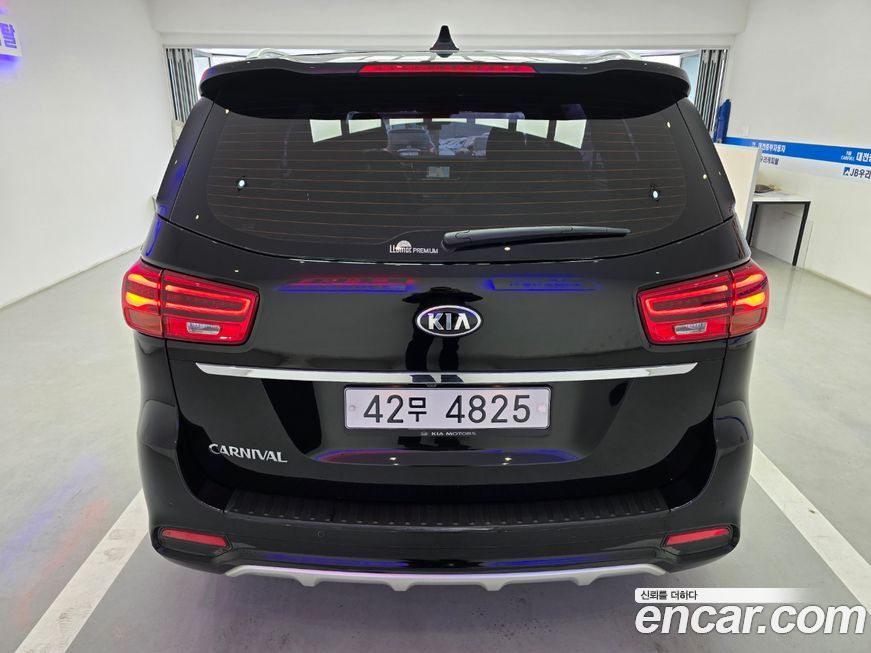 Kia Canival 2019