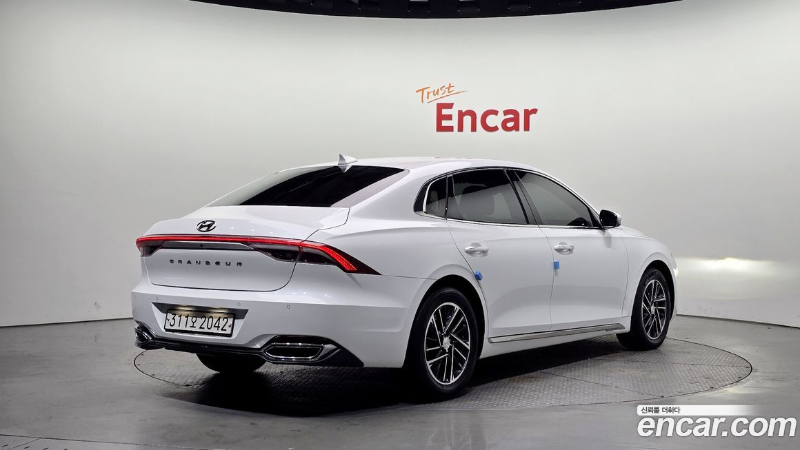 Hyundai Grandeur 2022