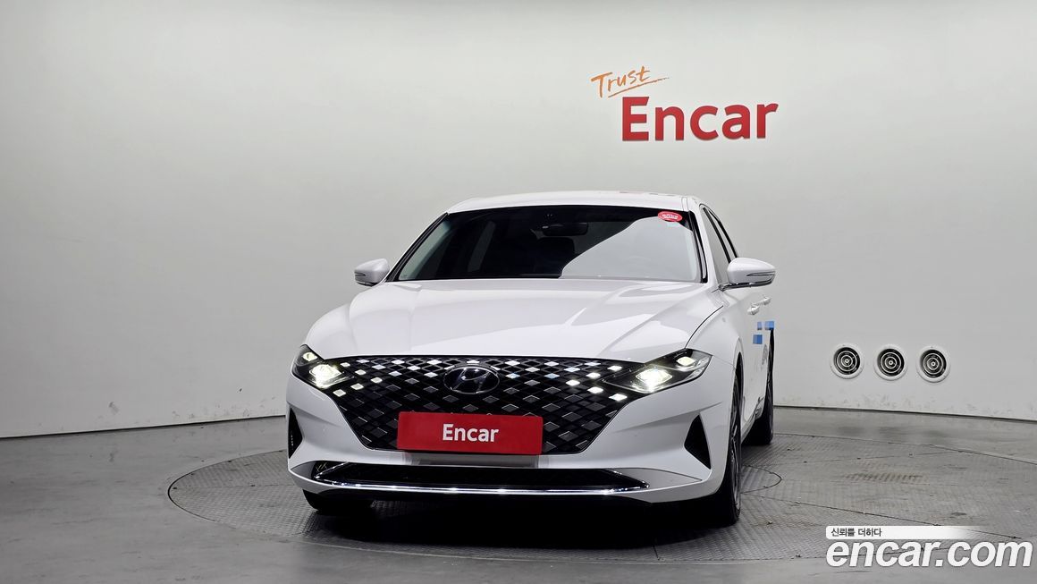 Hyundai Grandeur 2022