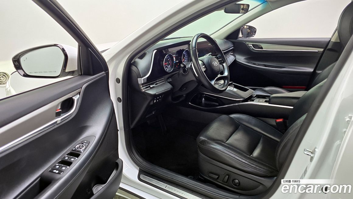 Hyundai Grandeur 2022