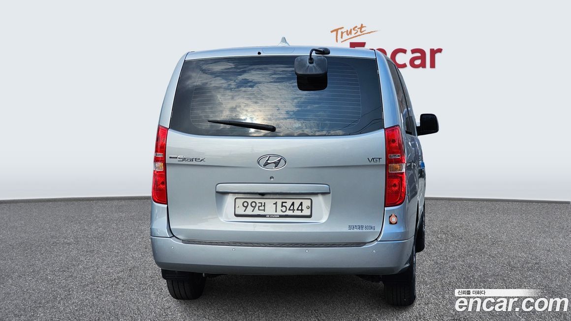 Hyundai Starex 2021