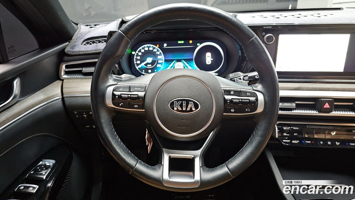 Kia K5 2021