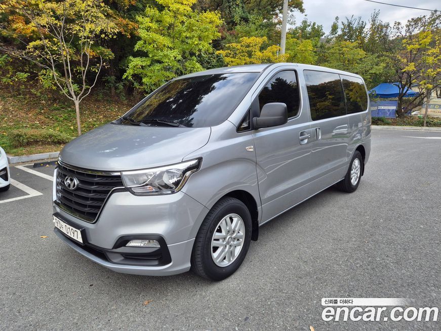Hyundai Starex 2021