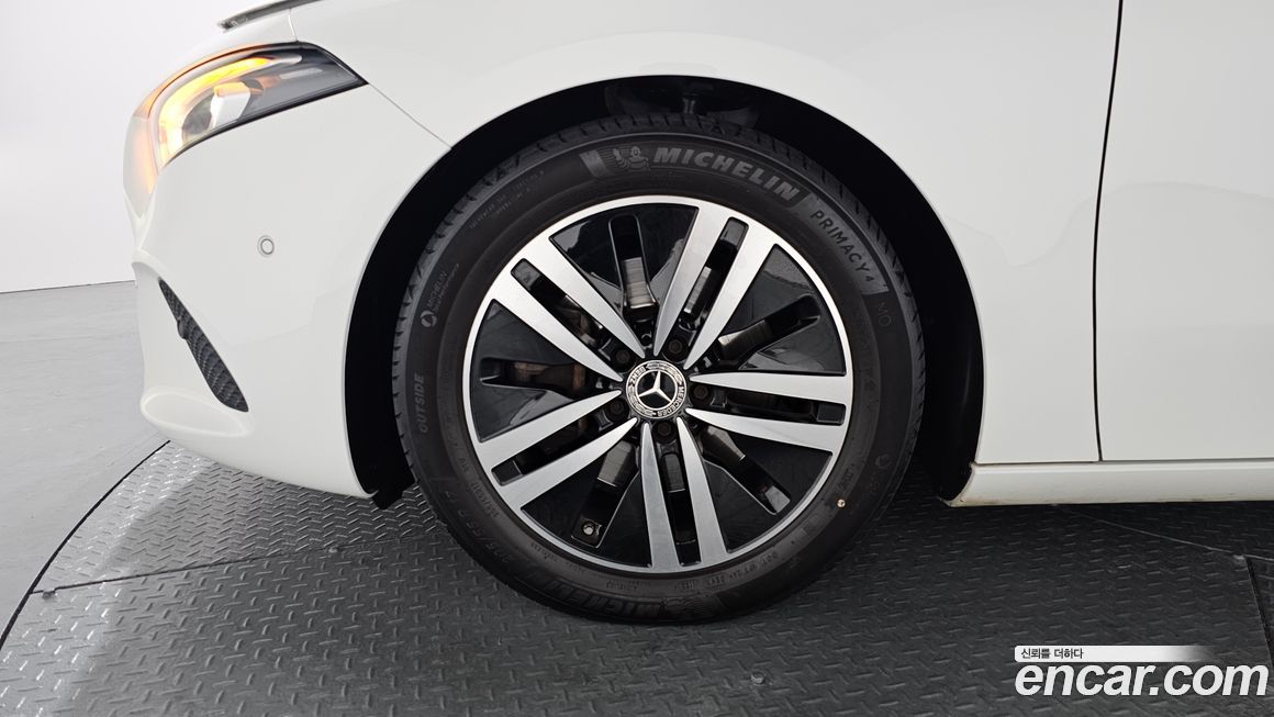 Mercedes-Benz A-Class 2021