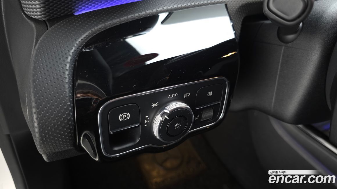 Mercedes-Benz A-Class 2021