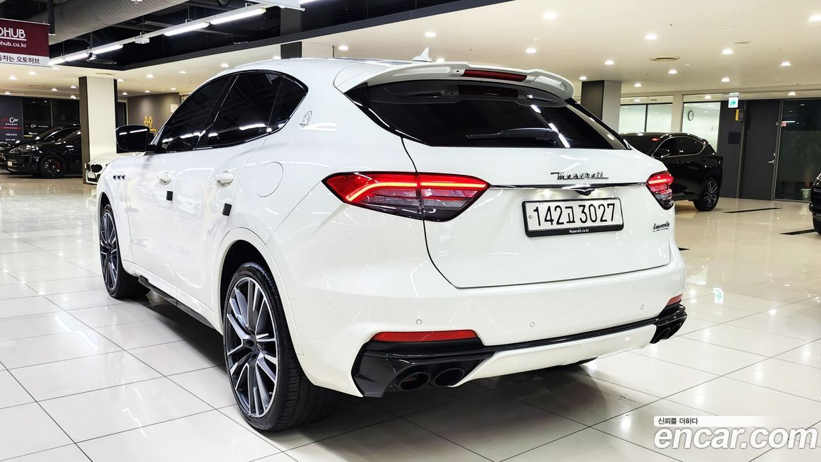 Maserati Levante 2020